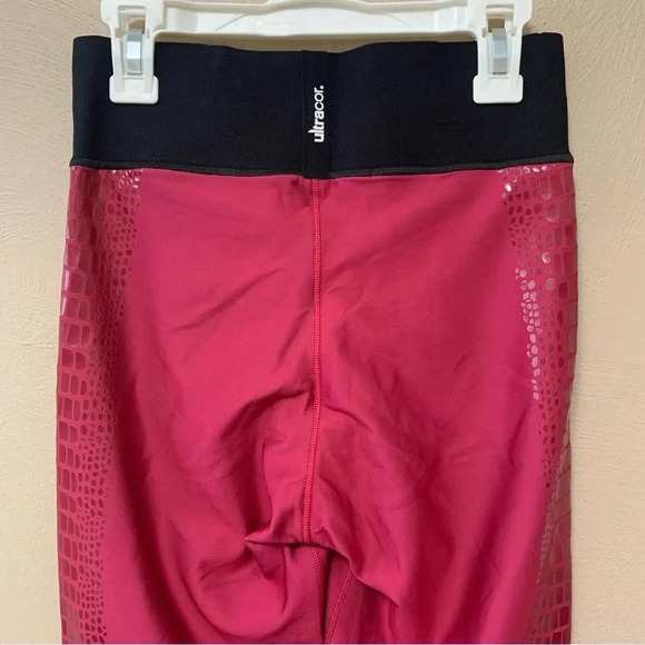 Ultracor Lux Essentials Crocodile Legging in Pink Size Medium - Picture 6 of 15